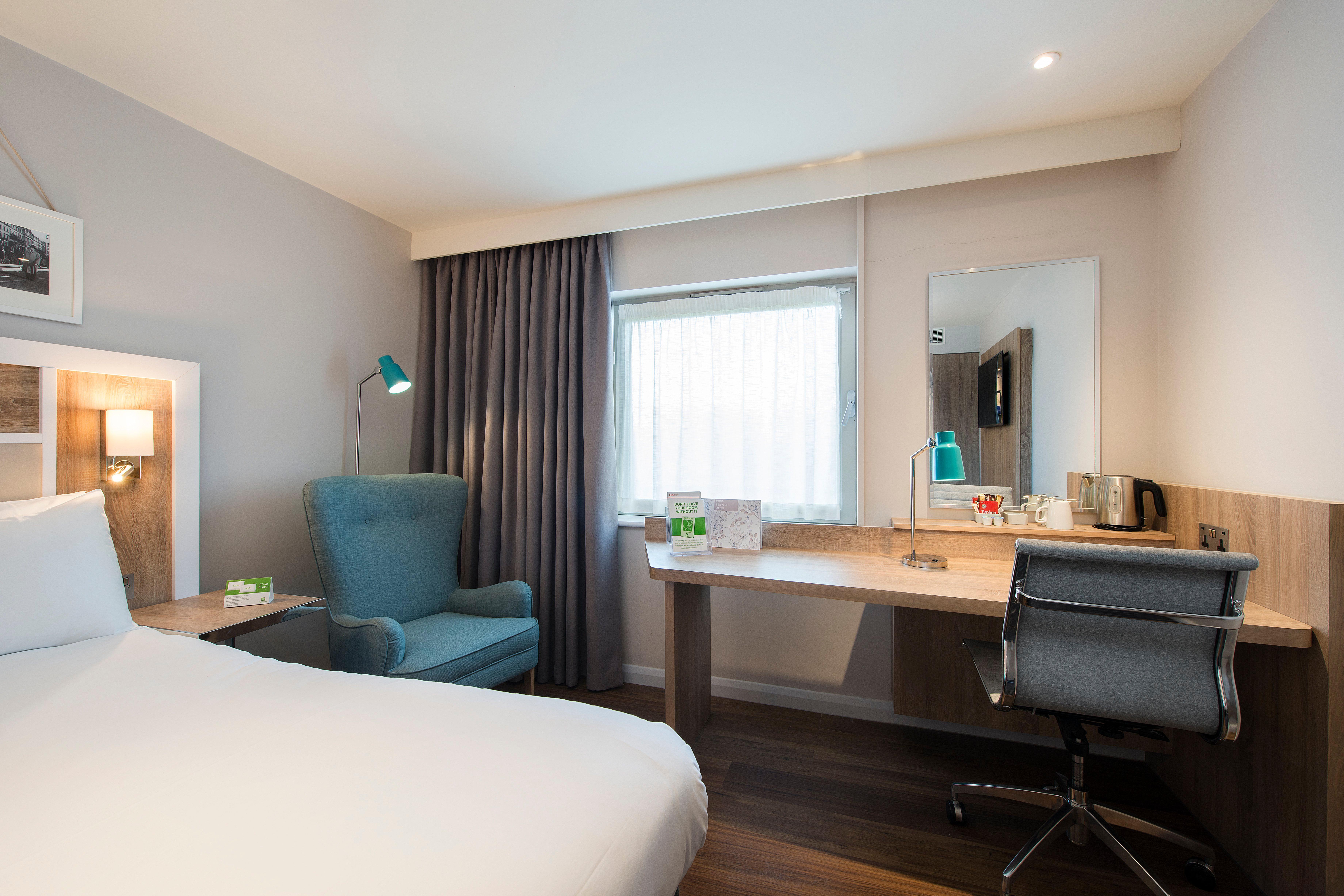 Holiday Inn London-Shepperton Exterior foto